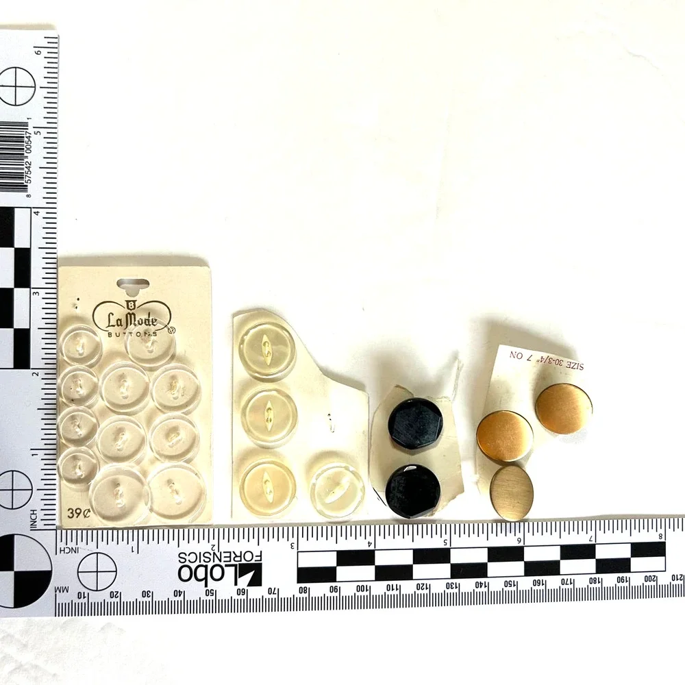 Vintage Buttons Carded and Loose‎